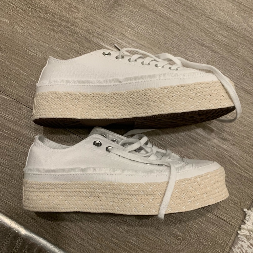 Converse Chuck Taylor All Star Espadrille Platform Low